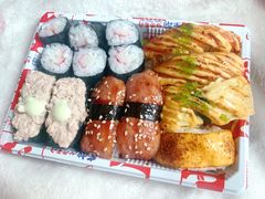 -车前外带寿司(港惠新天地店)