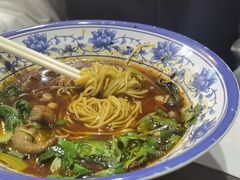 -万记麻辣烫国展总店