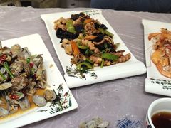 -宾朋海鲜特色美食餐厅·纯手工鲅鱼水饺(兴海路店)