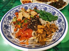 -令氏家外家周秦食府(高新店)