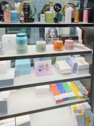 -U·NI SALON 造型