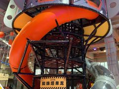 -嗨翻Hi-Fun竞技主题乐园·蹦床亲子生日轰趴(国光1937店)