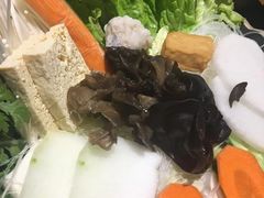 -呷哺呷哺 黄金牧场 (新中关购物中心店)