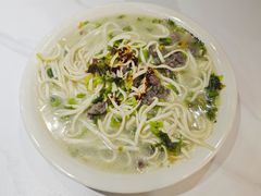 -何永光123鲜牛肉馆(1号店)