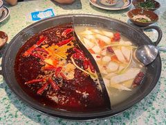 -鸿姐老火锅(疁城新天地店)
