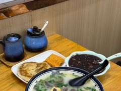 -鸭小妹鸭血粉丝(老门东店)