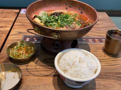 -成都你六姐·牛肉冒菜(上海环宇荟店)