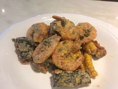 -港丽餐厅(高德置地店)