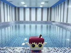 -楠木种子游泳馆(李沧万达店)
