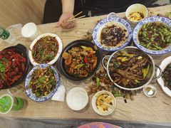 -江城燕子大排档(江汉路步行街店)