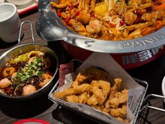 -胖哥俩肉蟹煲(济南世茂国际广场店)