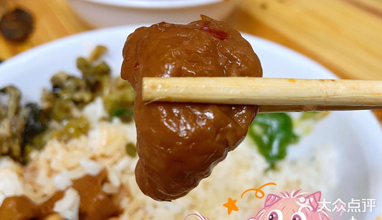 偶遇挑挑肥肠，简直就是下饭神器