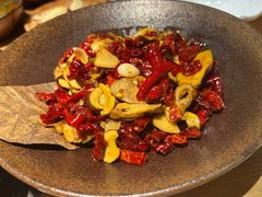 -一朵菌·野生菌探索家火锅(南亚店)