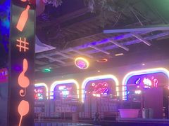 -路边边.炒菜烧烤.音乐餐厅(良乡长虹店)