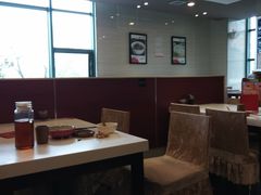 大堂-小六汤包砂煲菜(文景路店)