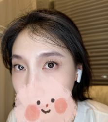 -YCai简薇美甲美睫美妆