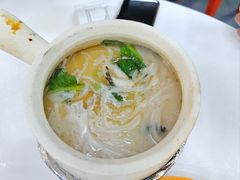 -长城砂煲田鸡粥