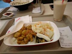 咖喱鸡肉饭饮料套餐-永和大王(长寿路店)