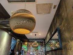 -香巴拉云南餐厅(华莱坞店)