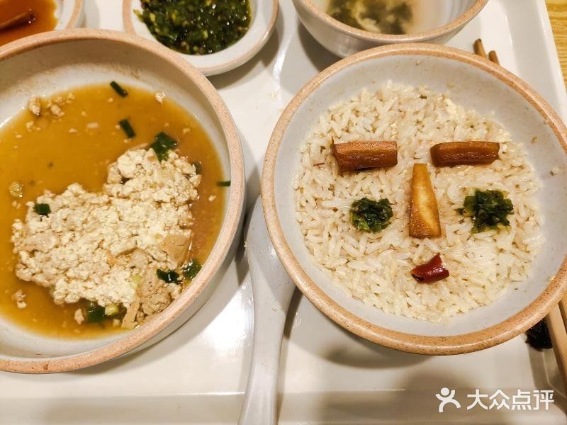 犟牛肉饭好吃 