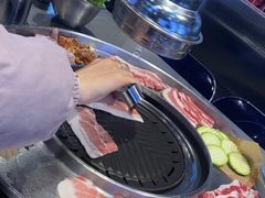 -哈哈碳都·牛肋条无限自助烤肉(台江万达店)