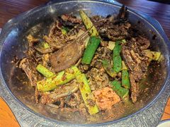 -嘎嘎鸭下巴·爆辣干锅(明教寺店)