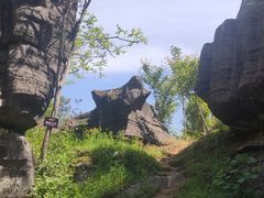 -梭布垭石林景区