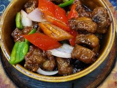 招牌砵仔骨-祈胜邨•顺德鱼生•顺德菜(容桂店)