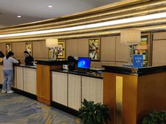 -武汉五月花大酒店(武昌火车站中南路地铁站店)