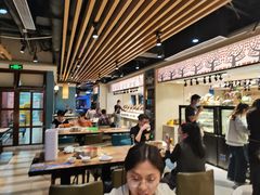 大堂-蒙肥羊·酸汤潮牛·鲜牛肉火锅烤肉自助(岗顶店)