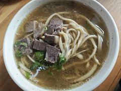 -十二忠手拉面(中华路店)