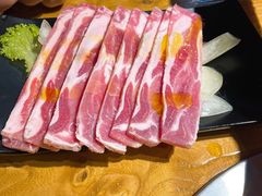 -枣玛露炭火烤肉脊骨锅
