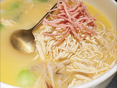 -南里山房(虹桥新天地店)
