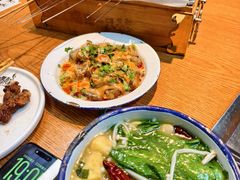 -喝丢一只鞋海鲜烧烤(市场店)