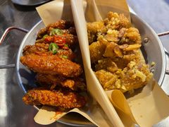 炸鸡翅一半一半-富乐满韩国正宗炸鸡韩国料理(虹泉路店)