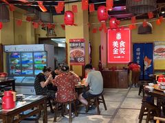-富正毅三下锅(体育馆店)