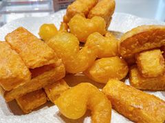 -泓历皇朝酒店(东亭店)