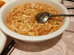海鲜酸辣汤-老半斋(福州路店)