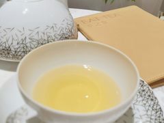 荔枝白茶-théATRE 茶聚场(王府中環店)