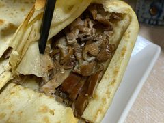 -宝光熏肉鞋底火烧(新街口店)