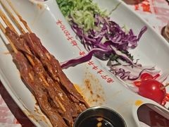 -威记烧嘢·南宁烧烤·超级生牛(绿地店)