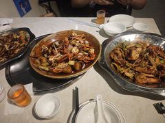 -休记光头香辣蟹干锅店(衣冠庙店)
