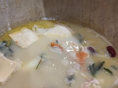 -云中鱼蒸汽石锅鱼(川沙百联店)