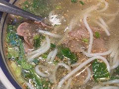 -云阿蛮云南生烫牛肉米线(奉贤路店)