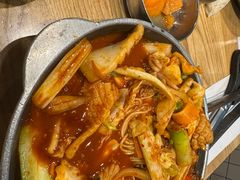 炒鱿鱼-姜虎东白丁烤肉(虹桥天地店)