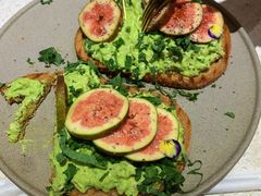 无花果手撕鸡肉tapas-Toris(LuOne凯德晶萃广场店)