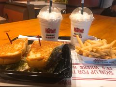 -The Habit Burger Grill 哈比特汉堡(复兴soho店)