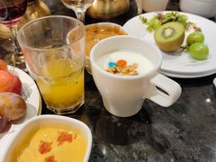 -川骄海鲜自助(王府井奥莱UP TOWN店原世界之花店)