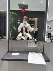 -程Studio
