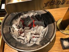 炭盆-黑牛の店·和牛烧肉(合生汇店)